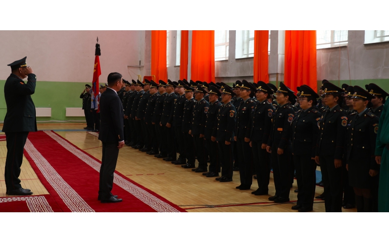 “Алдар” спорт хорооны тамирчдыг орон сууц, цэргийн цолоор шагнав