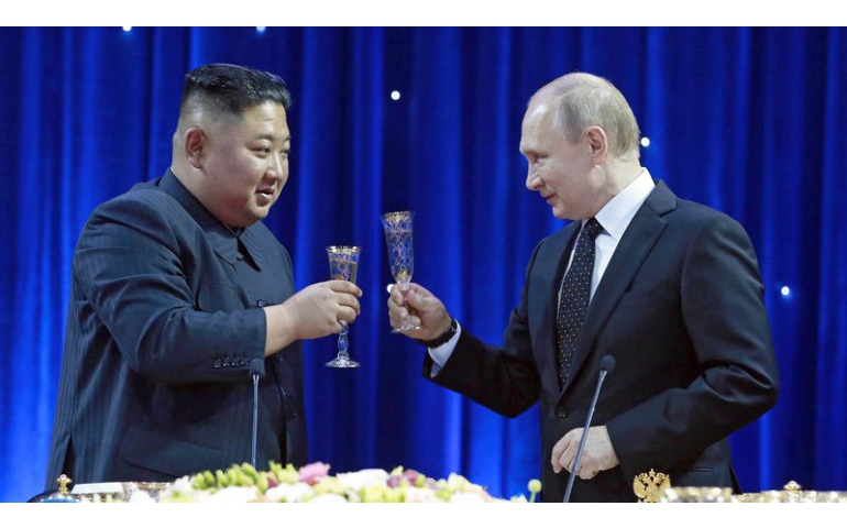 Ким Жон Ун В.Путинд мэндчилгээ илгээжээ